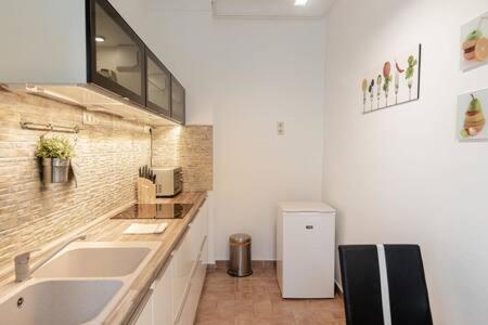 Nice Apartment In The Center Budapest Exteriör bild